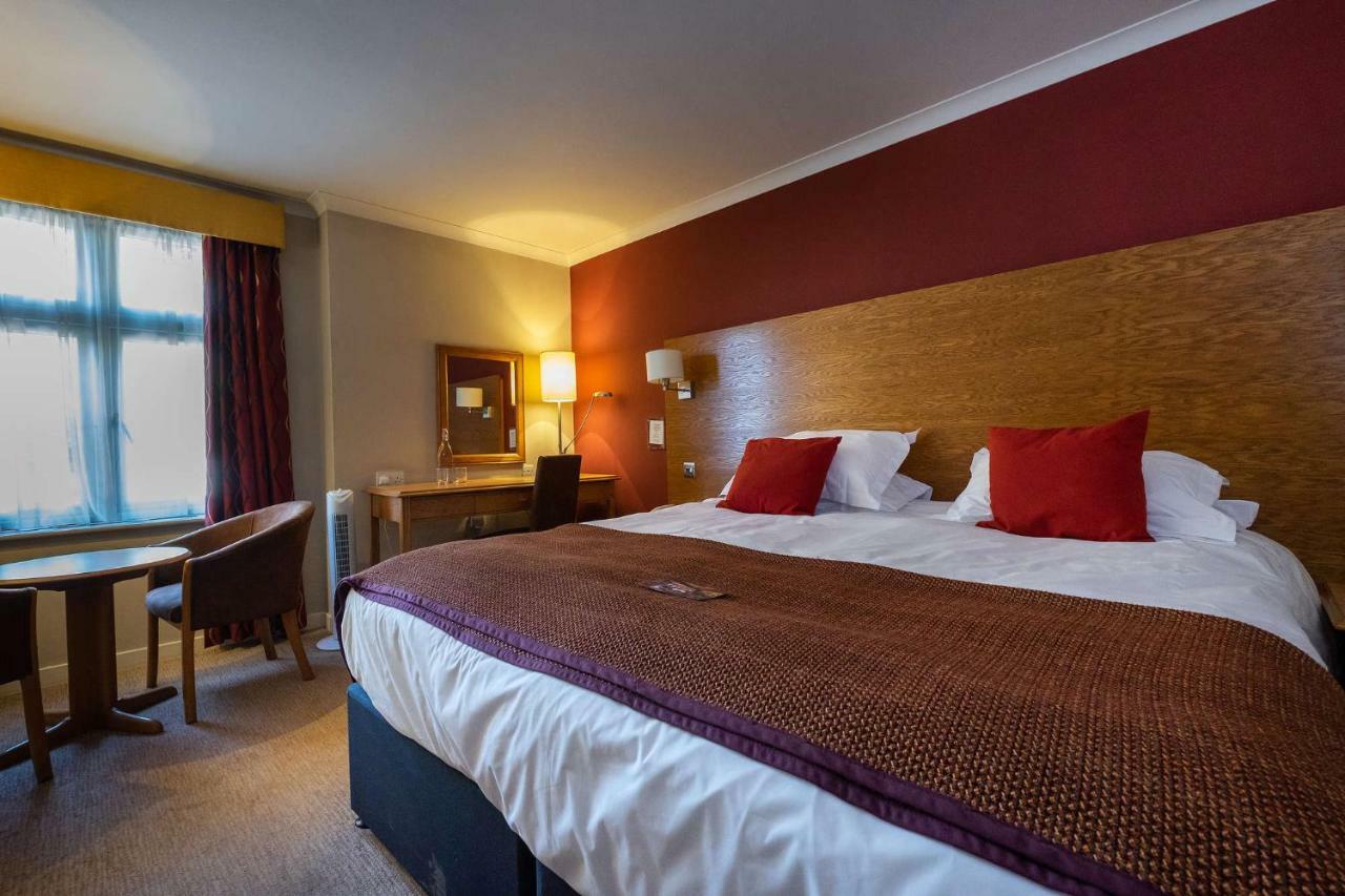 Bridge Hotel Greenford  Esterno foto