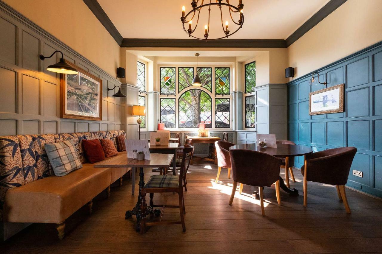Bridge Hotel Greenford  Esterno foto